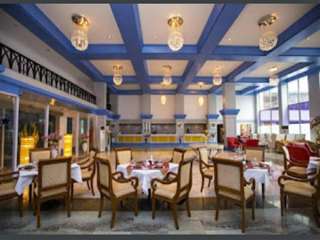 Emerald Isle — All Photos 9