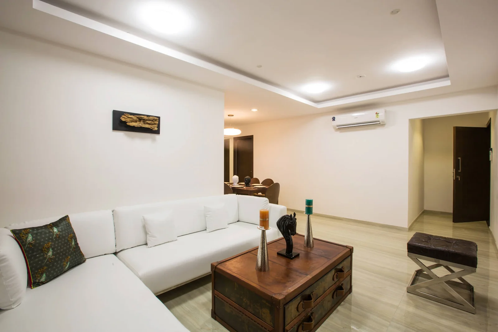 Lalani Grandeur — All Photos 14