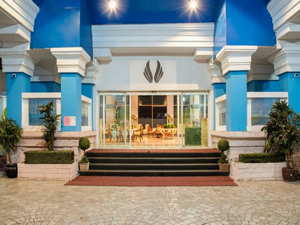 Royal Palms Estate — All Photos 7