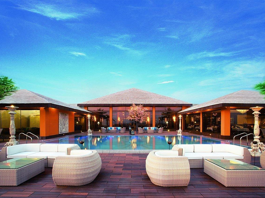 Royal Palms Estate — All Photos 10