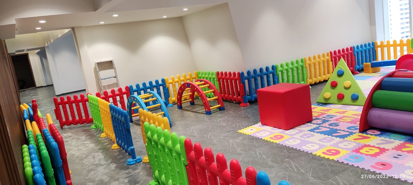 Ruparel Ariana — All Photos 2