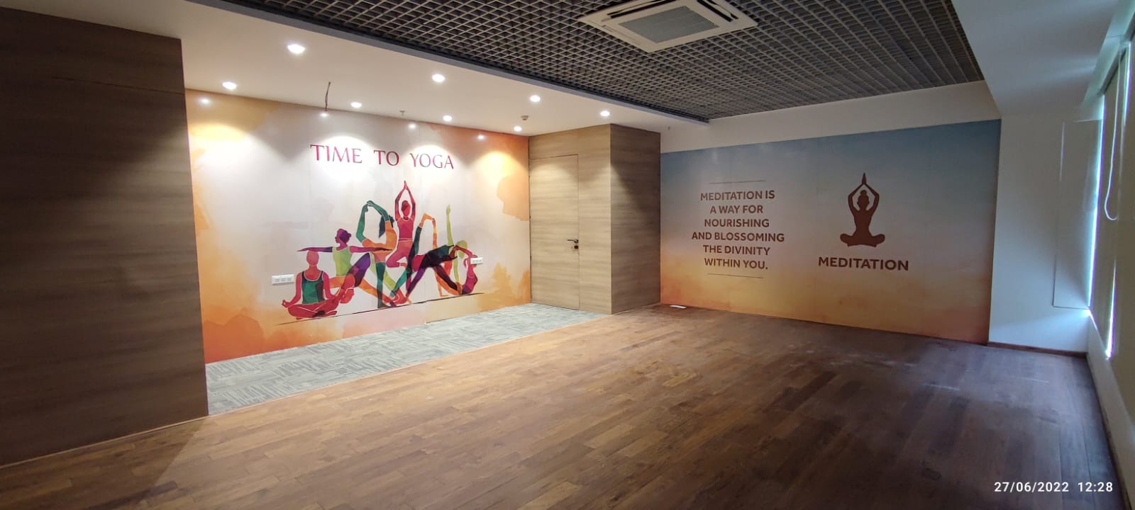 Ruparel Ariana — All Photos 5