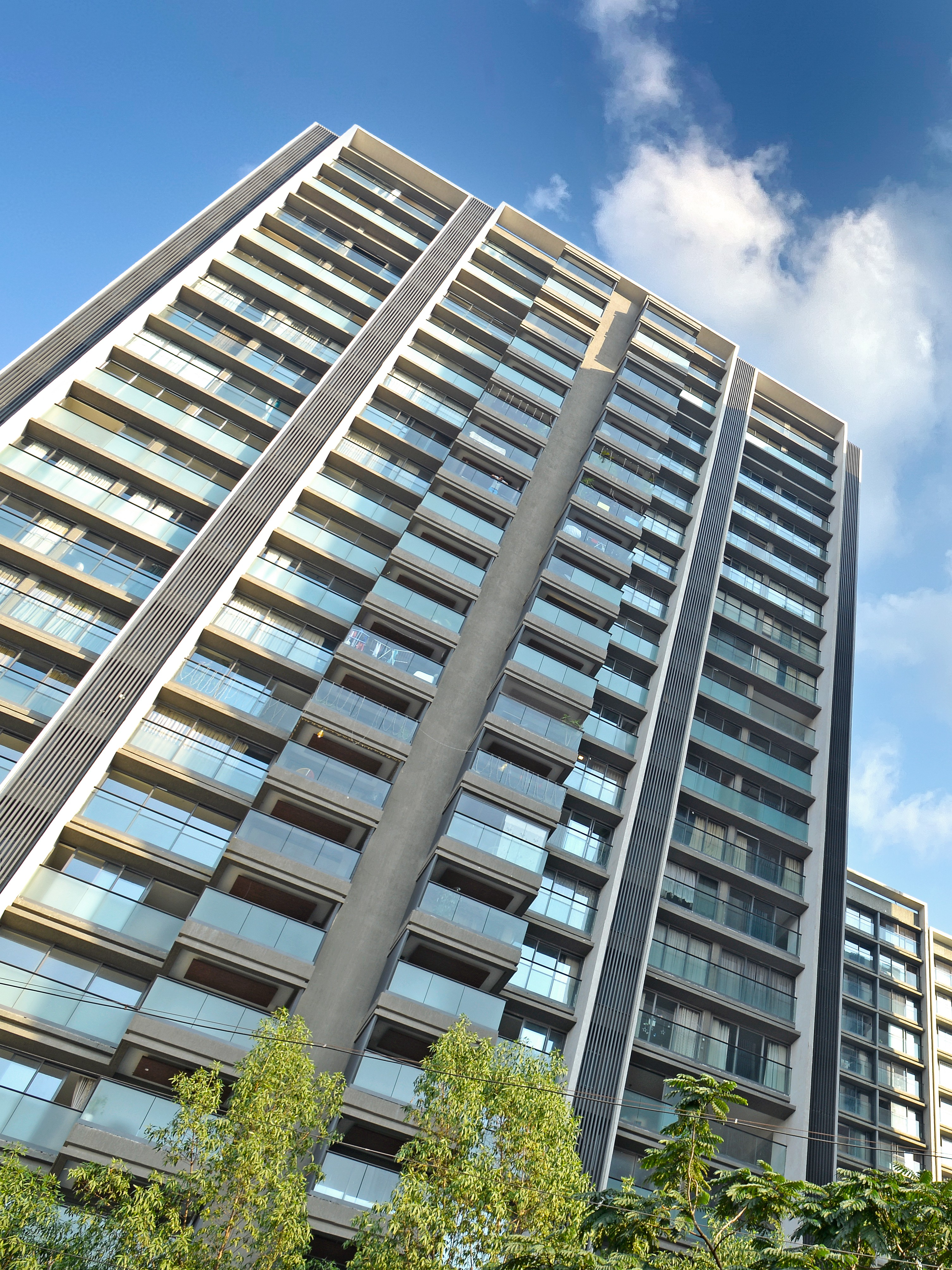 Rustomjee Paramount — All Photos 1